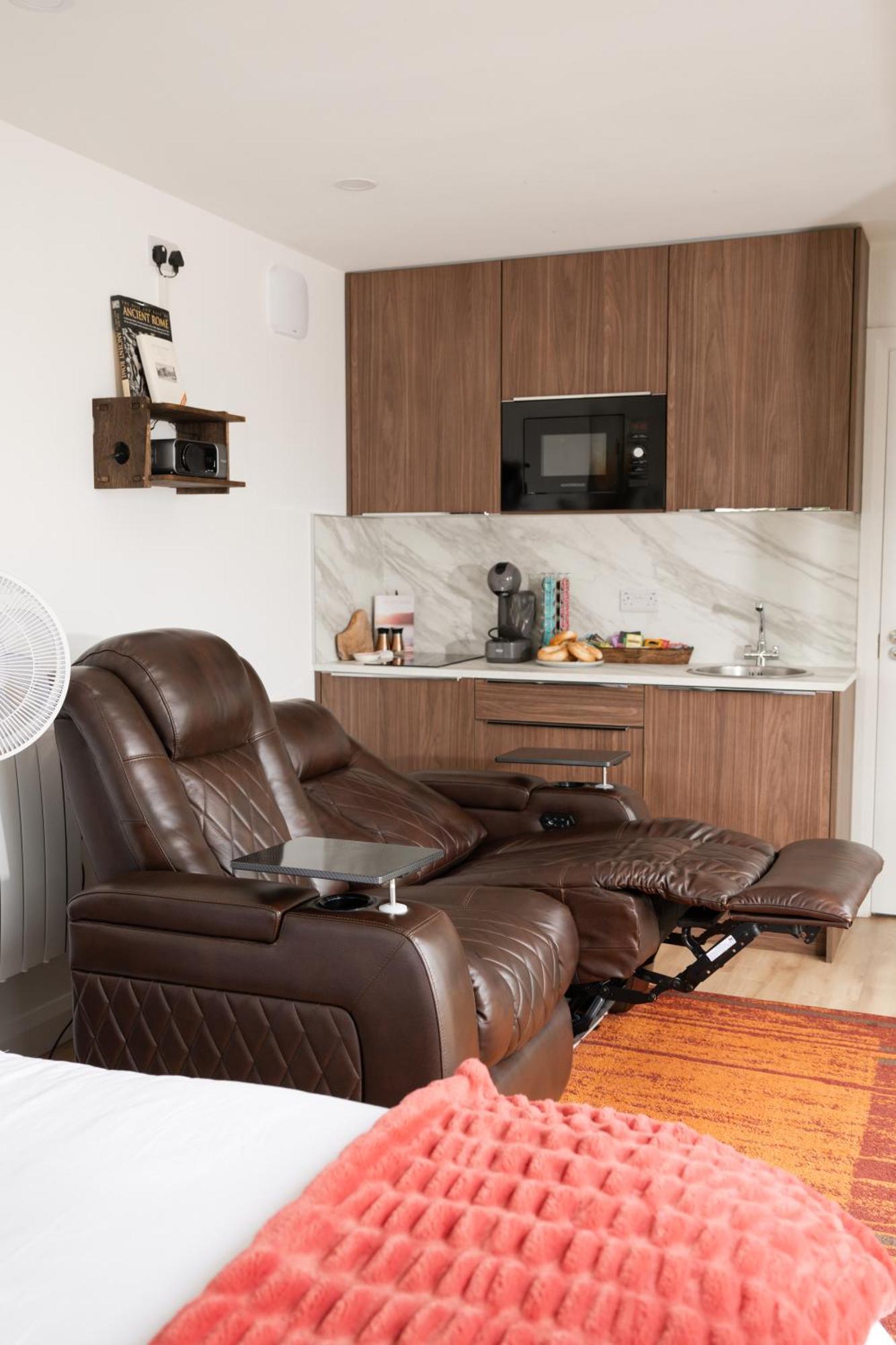 Lakescape - Waterfront Self- Catering Cabins Enniskillen Extérieur photo